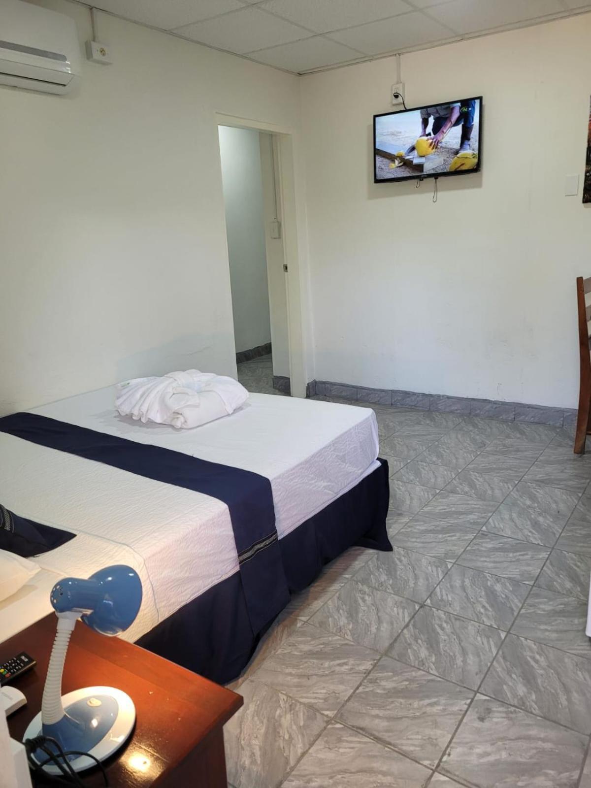 Saint Charles Inn, Belize Central America ปุนตากอร์ดา ภายนอก รูปภาพ